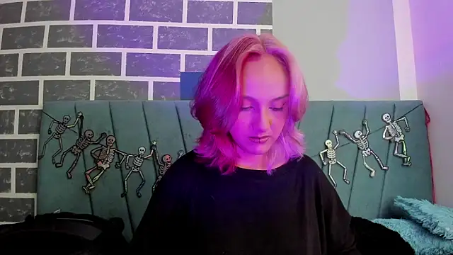 Snapshot of Alterego1__ chatting on October 24, 2025, 11:39 am Alterego1   online show from October 24, 2025, 11:39 am