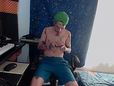 Snapshot of patrik_tattoo_ chatting on January 31, 2025, 7:18 pm patrik tattoo online show from January 31, 2025, 7:18 pm