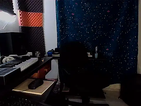 Snapshot of patrik_tattoo_ chatting on February 9, 2025, 3:32 am patrik tattoo online show from February 9, 2025, 3:32 am