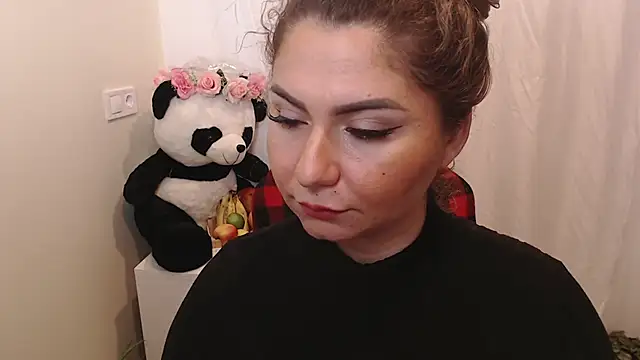 Snapshot of Genesisgems11_ chatting on January 24, 2025, 5:42 am Genesisgems11  online show from January 24, 2025, 5:42 am