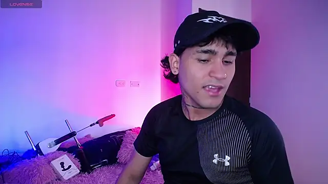 Snapshot of christianwang chatting on October 21, 2025, 8:42 pm christianwang online show from October 21, 2025, 8:42 pm