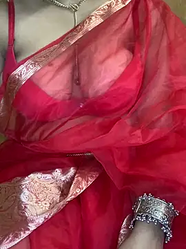 Snapshot of Doodhwaali chatting on February 1, 2025, 12:58 pm Doodhwaali online show from February 1, 2025, 12:58 pm