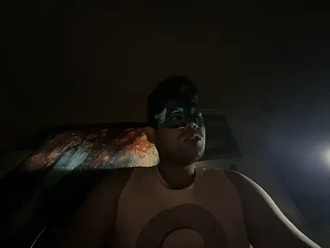 Snapshot of Freebird783 chatting on September 24, 2025, 1:20 am Freebird783 online show from September 24, 2025, 1:20 am