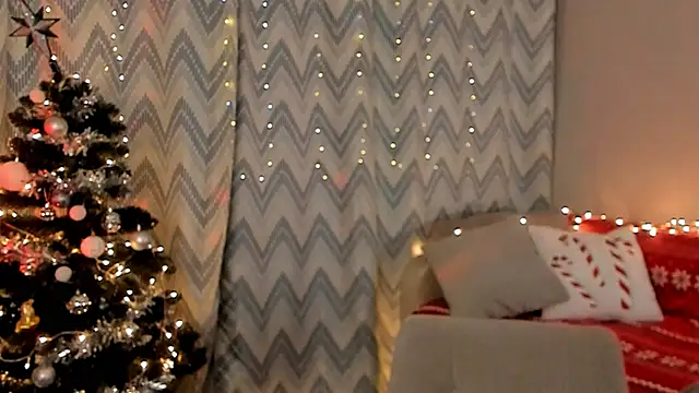 Snapshot of Tate_Angel chatting on December 27, 2024, 5:16 pm Tate Angel online show from December 27, 2024, 5:16 pm