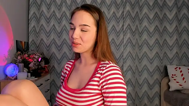 Snapshot of Tate_Angel chatting on January 21, 2025, 6:12 pm Tate Angel online show from January 21, 2025, 6:12 pm