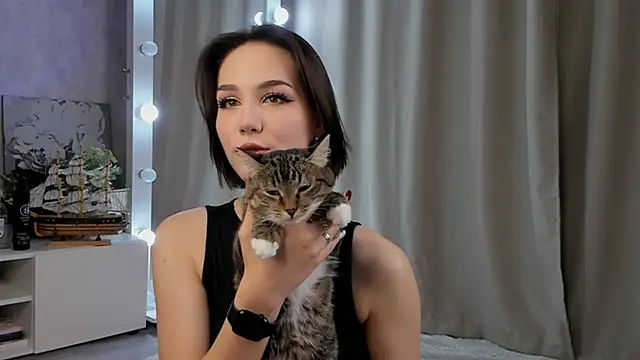 Snapshot of Tate_Angel chatting on October 11, 2025, 6:06 pm Tate Angel online show from October 11, 2025, 6:06 pm