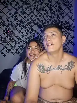 Snapshot of ethanandbrianna chatting on January 23, 2025, 2:44 am ethanandbrianna online show from January 23, 2025, 2:44 am