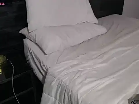 Snapshot of FaustoCock chatting on February 24, 2025, 3:33 am FaustoCock online show from February 24, 2025, 3:33 am