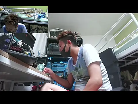 Snapshot of Owl1216 chatting on September 13, 2025, 10:59 am Owl1216 online show from September 13, 2025, 10:59 am