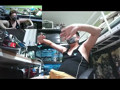 Snapshot of Owl1216 chatting on October 4, 2025, 10:35 am Owl1216 online show from October 4, 2025, 10:35 am