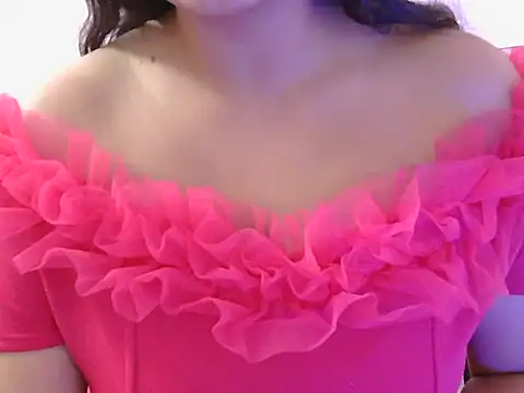 Snapshot of diva-22 chatting on February 19, 2025, 4:00 pm diva-22 online show from February 19, 2025, 4:00 pm