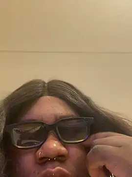 Snapshot of bonbonaumiel chatting on January 4, 2025, 5:58 am bonbonaumiel online show from January 4, 2025, 5:58 am