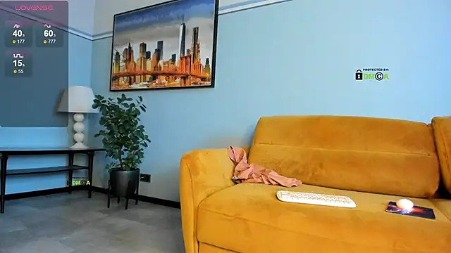 Snapshot of Your_dream_Alice chatting on February 18, 2025, 6:15 am Your dream Alice online show from February 18, 2025, 6:15 am