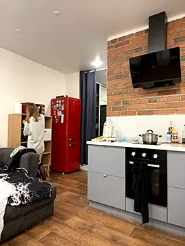 Snapshot of princessaalicc chatting on December 2, 2024, 12:40 pm princessaalicc online show from December 2, 2024, 12:40 pm