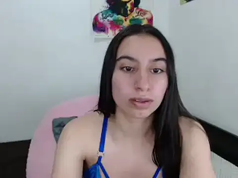 Snapshot of Lunaxx21 chatting on January 12, 2025, 11:17 am Lunaxx21 online show from January 12, 2025, 11:17 am