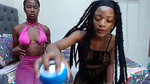 Snapshot of SHANTYBABE chatting on December 5, 2024, 4:34 pm SHANTYBABE online show from December 5, 2024, 4:34 pm