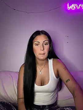 Snapshot of SweNatasha chatting on December 10, 2024, 7:11 pm SweNatasha online show from December 10, 2024, 7:11 pm