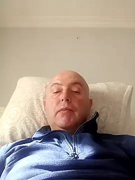 Snapshot of Necas197 chatting on December 10, 2024, 1:33 pm Necas197 online show from December 10, 2024, 1:33 pm