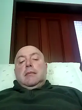 Snapshot of Necas197 chatting on December 20, 2024, 2:16 pm Necas197 online show from December 20, 2024, 2:16 pm