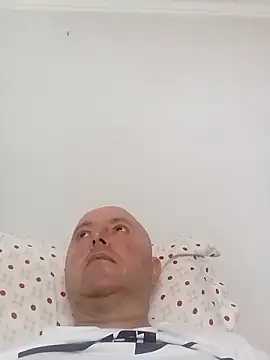 Snapshot of Necas197 chatting on October 15, 2025, 2:28 pm Necas197 online show from October 15, 2025, 2:28 pm