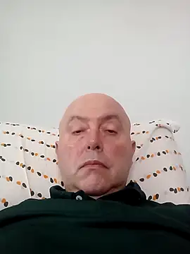 Snapshot of Necas197 chatting on October 21, 2025, 1:23 pm Necas197 online show from October 21, 2025, 1:23 pm