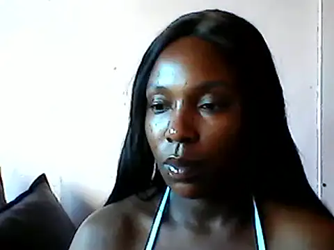 Blackcandie15 online show from December 13, 2024, 2:38 pm