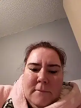 Snapshot of Viola_SassyX chatting on December 3, 2024, 6:37 am Viola SassyX online show from December 3, 2024, 6:37 am