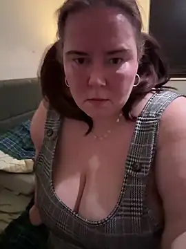 Snapshot of Viola_SassyX chatting on March 14, 2025, 9:43 pm Viola SassyX online show from March 14, 2025, 9:43 pm