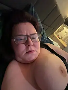 Snapshot of Viola_SassyX chatting on March 16, 2025, 11:25 pm Viola SassyX online show from March 16, 2025, 11:25 pm