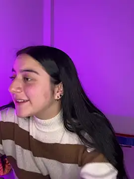 Snapshot of Cassie-millers chatting on February 18, 2025, 4:26 pm Cassie-millers online show from February 18, 2025, 4:26 pm