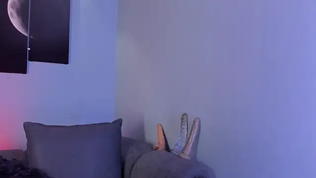 Snapshot of maddy_walker chatting on February 10, 2025, 8:21 pm maddy walker online show from February 10, 2025, 8:21 pm