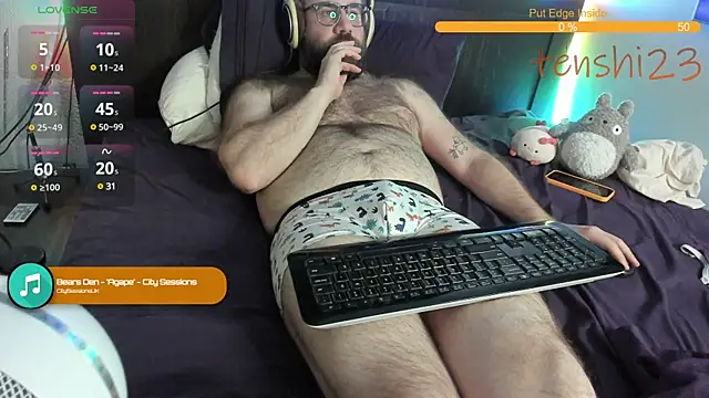 Snapshot of tenshi23strip chatting on February 14, 2025, 8:42 am tenshi23strip online show from February 14, 2025, 8:42 am