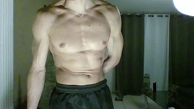 Snapshot of ApollonFit_x69 chatting on March 17, 2025, 8:09 pm ApollonFit x69 online show from March 17, 2025, 8:09 pm