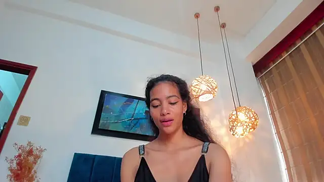 Snapshot of AntonellaHall_ chatting on February 4, 2025, 3:15 pm AntonellaHall  online show from February 4, 2025, 3:15 pm