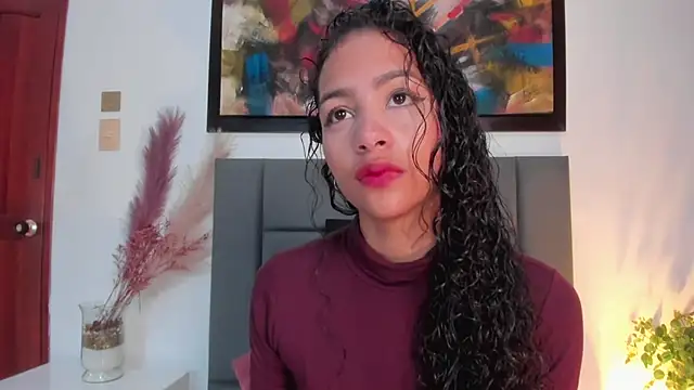 Snapshot of AntonellaHall_ chatting on March 14, 2025, 1:02 pm AntonellaHall  online show from March 14, 2025, 1:02 pm