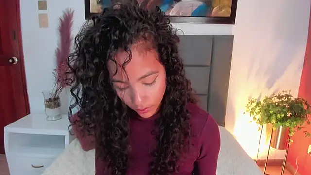 Snapshot of AntonellaHall_ chatting on March 14, 2025, 4:09 pm AntonellaHall  online show from March 14, 2025, 4:09 pm