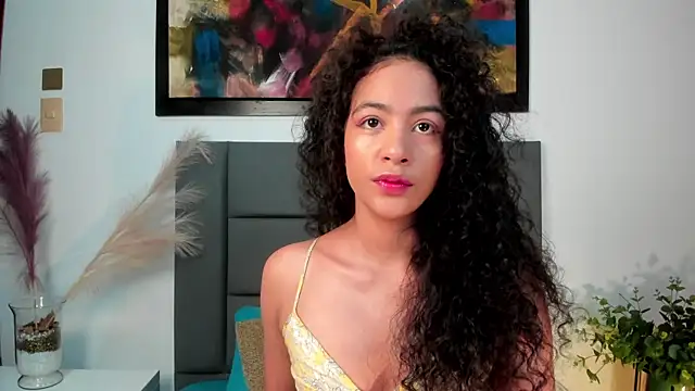 Snapshot of AntonellaHall_ chatting on October 20, 2025, 11:54 am AntonellaHall  online show from October 20, 2025, 11:54 am