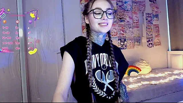 Snapshot of Milky_way_UwU chatting on September 19, 2025, 7:32 am Milky way UwU online show from September 19, 2025, 7:32 am