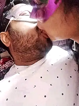 Snapshot of bobbyronak chatting on December 31, 2024, 7:29 pm bobbyronak online show from December 31, 2024, 7:29 pm