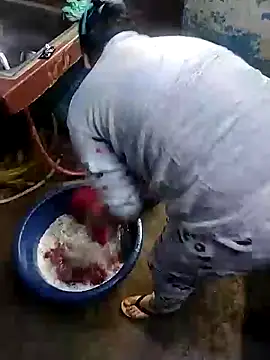 Snapshot of bobbyronak chatting on January 10, 2025, 3:18 am bobbyronak online show from January 10, 2025, 3:18 am