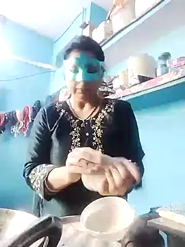 Snapshot of bobbyronak chatting on January 22, 2025, 5:16 am bobbyronak online show from January 22, 2025, 5:16 am