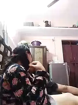 Snapshot of bobbyronak chatting on January 30, 2025, 6:00 pm bobbyronak online show from January 30, 2025, 6:00 pm