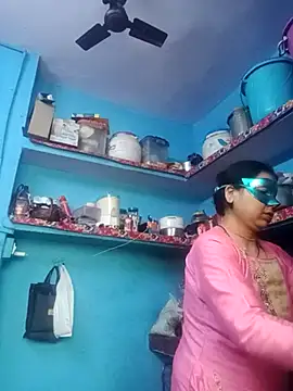 Snapshot of bobbyronak chatting on February 20, 2025, 2:51 am bobbyronak online show from February 20, 2025, 2:51 am