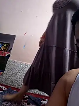 Snapshot of bobbyronak chatting on September 11, 2025, 9:20 am bobbyronak online show from September 11, 2025, 9:20 am