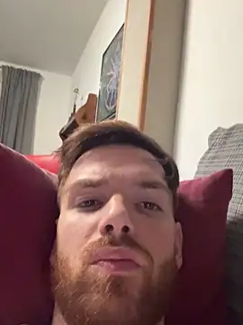 Snapshot of Maicolino96 chatting on October 25, 2025, 11:21 pm Maicolino96 online show from October 25, 2025, 11:21 pm