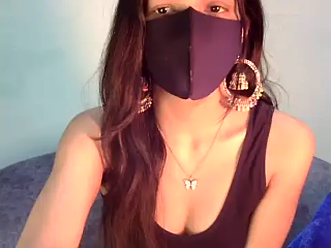 Cute Alaina online show from February 3, 2025, 1:52 am