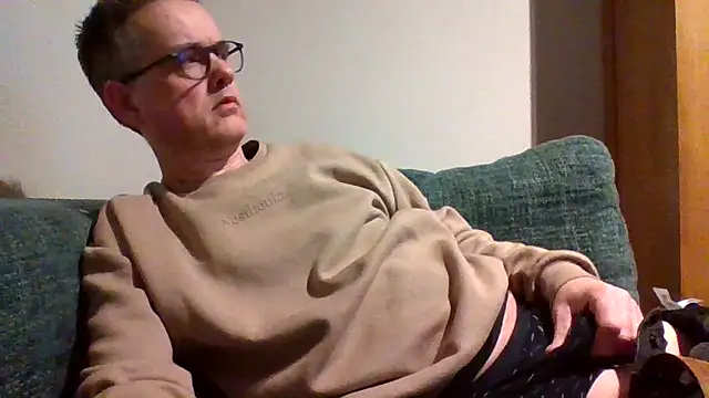 Snapshot of Hectorthyssen1 chatting on January 19, 2025, 2:15 am Hectorthyssen1 online show from January 19, 2025, 2:15 am