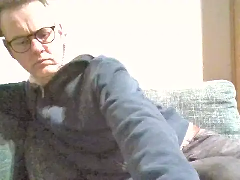 Snapshot of Hectorthyssen1 chatting on February 9, 2025, 10:11 pm Hectorthyssen1 online show from February 9, 2025, 10:11 pm