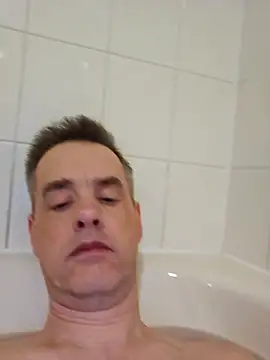 Snapshot of Hectorthyssen1 chatting on February 18, 2025, 8:14 pm Hectorthyssen1 online show from February 18, 2025, 8:14 pm