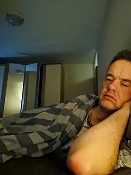 Snapshot of Hectorthyssen1 chatting on September 27, 2025, 7:24 am Hectorthyssen1 online show from September 27, 2025, 7:24 am